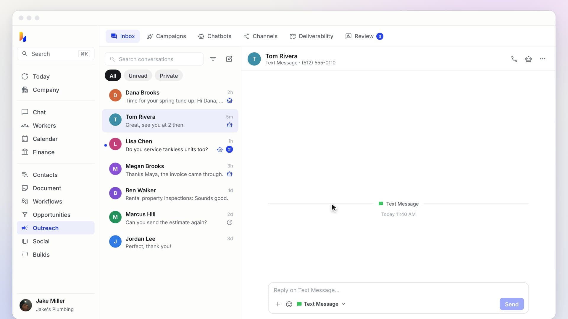 The hiublue unified inbox with conversations from several channels